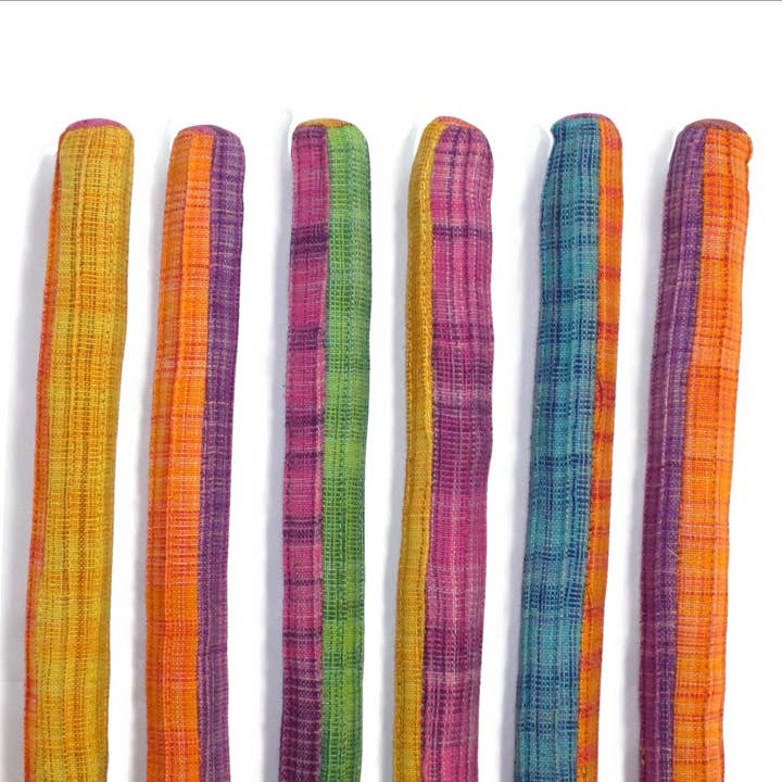 Goli Design - Wholesale Pet Toy - Cat - Purro Churro - Catnip Infused Cat Toys1