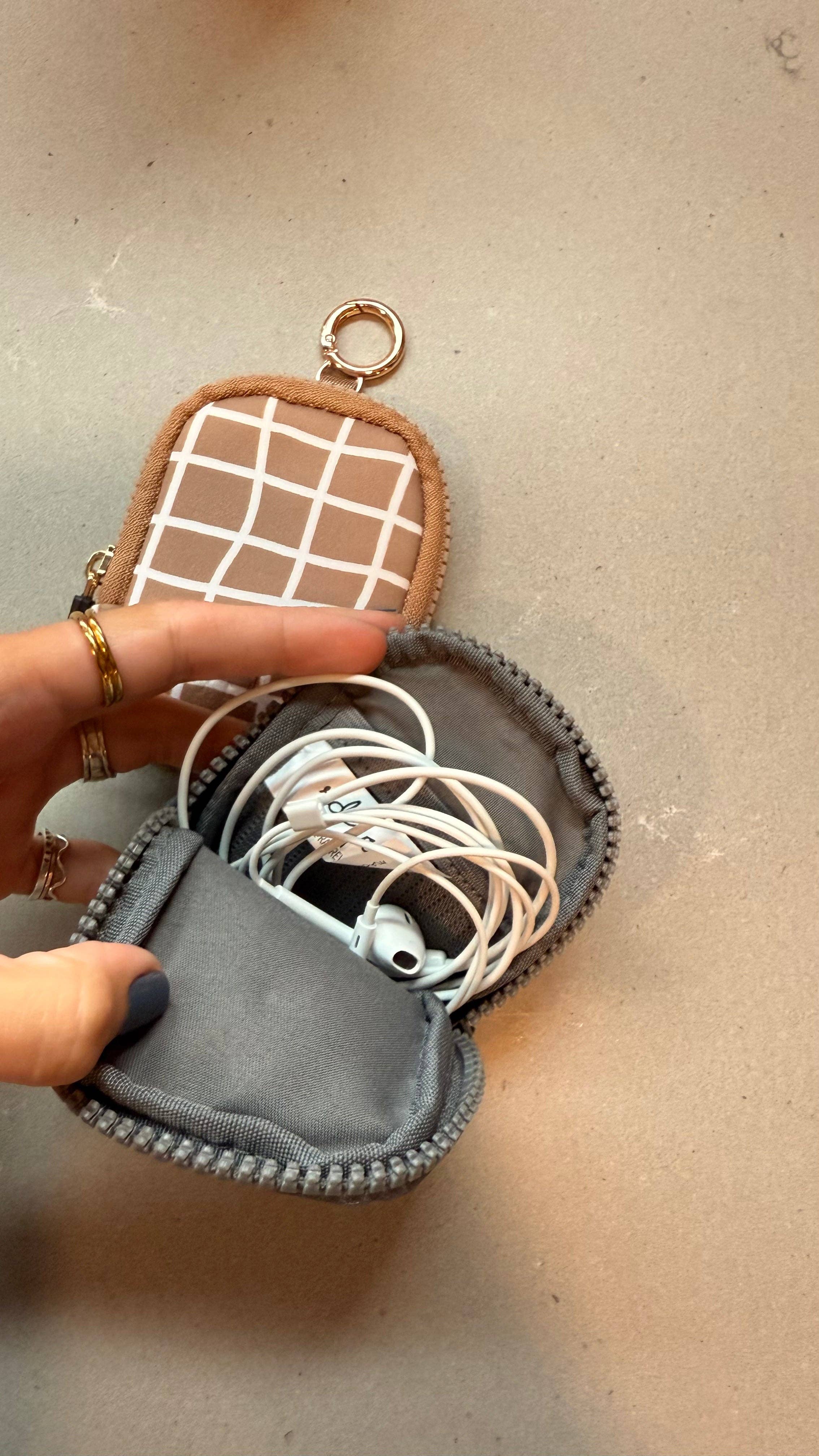 Rad Revolution - Wholesale Pouch - Women's - The Pod Pouch Grid1