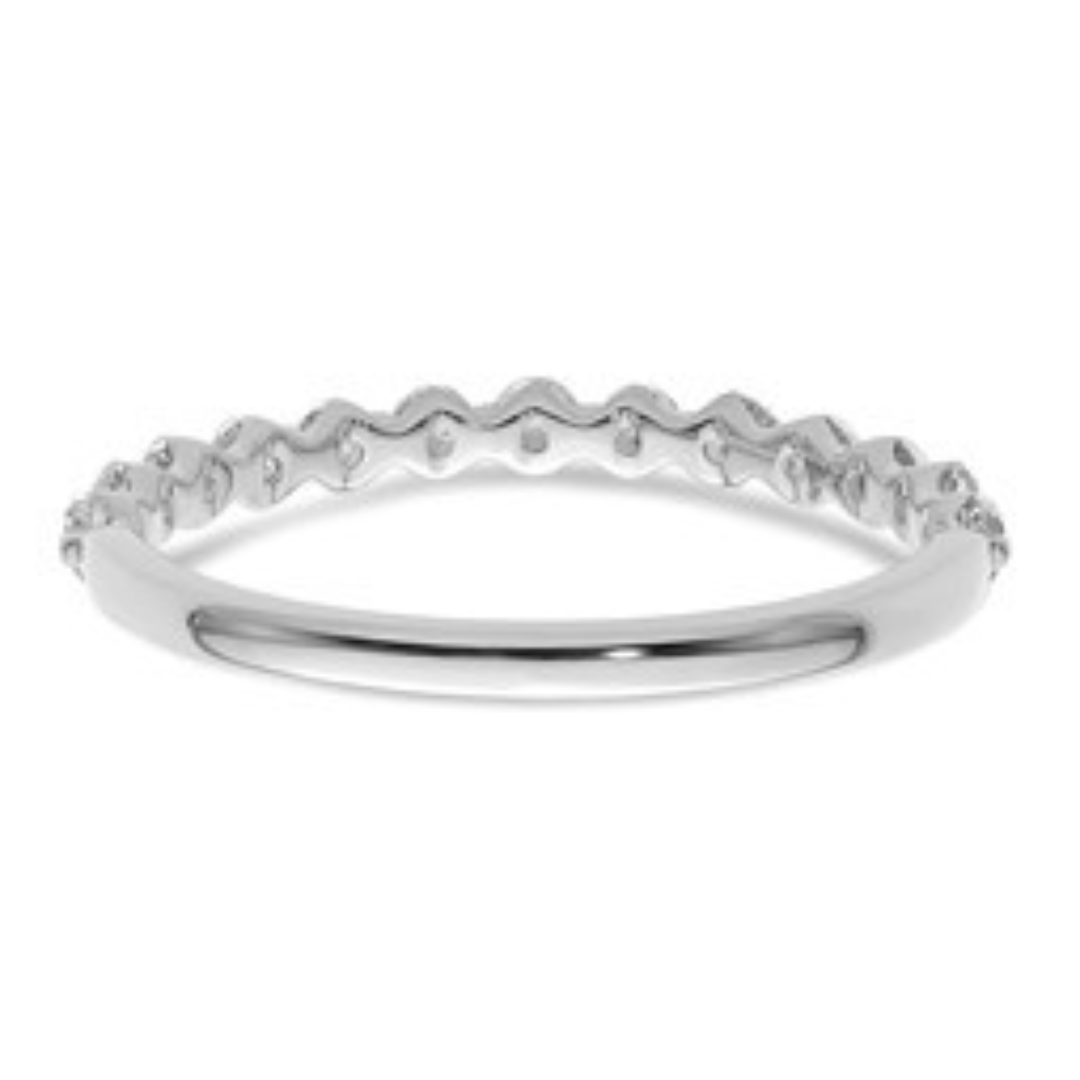 Fine Diamond – Großhandel Mehrsteinige Ringe – Halber Eternity-Ring mit im Labor gezüchteten Diamanten aus 14 Karat Weißgold1