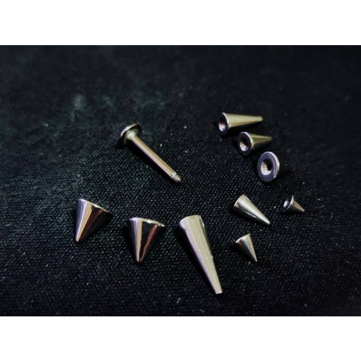 Bodytrend – wholesale Läppring – TITAN - KON/PIKE LABRETSTAV, LÄPPPIERCING ‐ 14G, 16G, 18G6