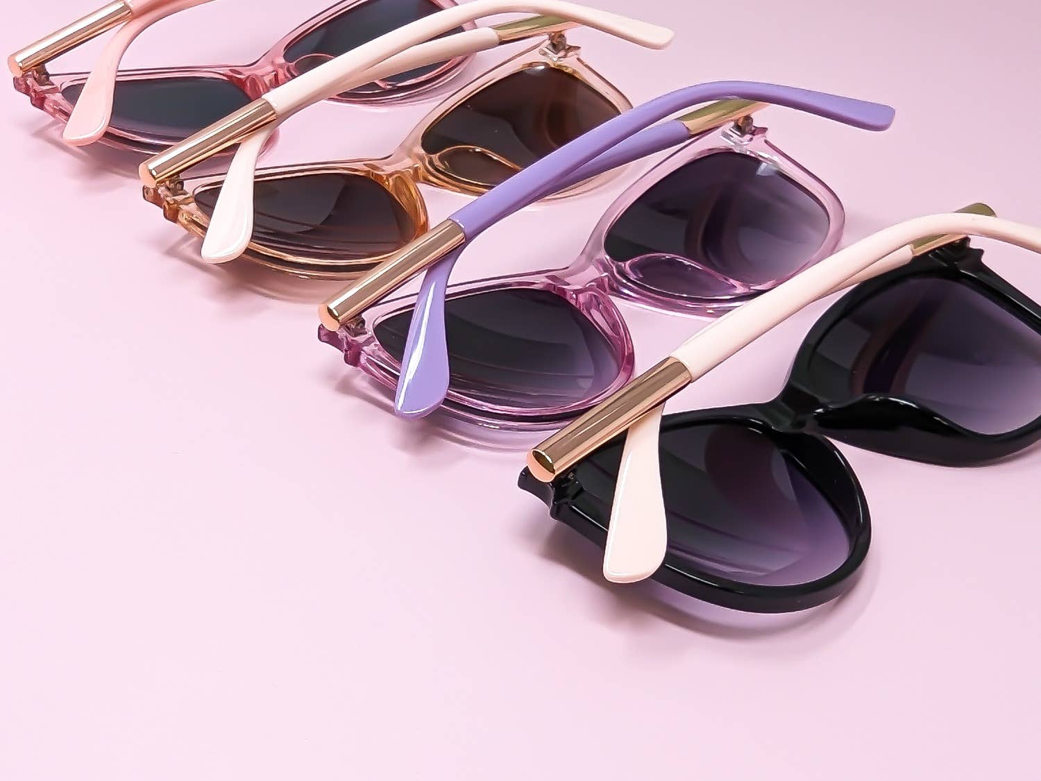 Creative Group - Wholesale Sunglasses - Women's - Boutique Elegant Cateye Women Sunglasses1