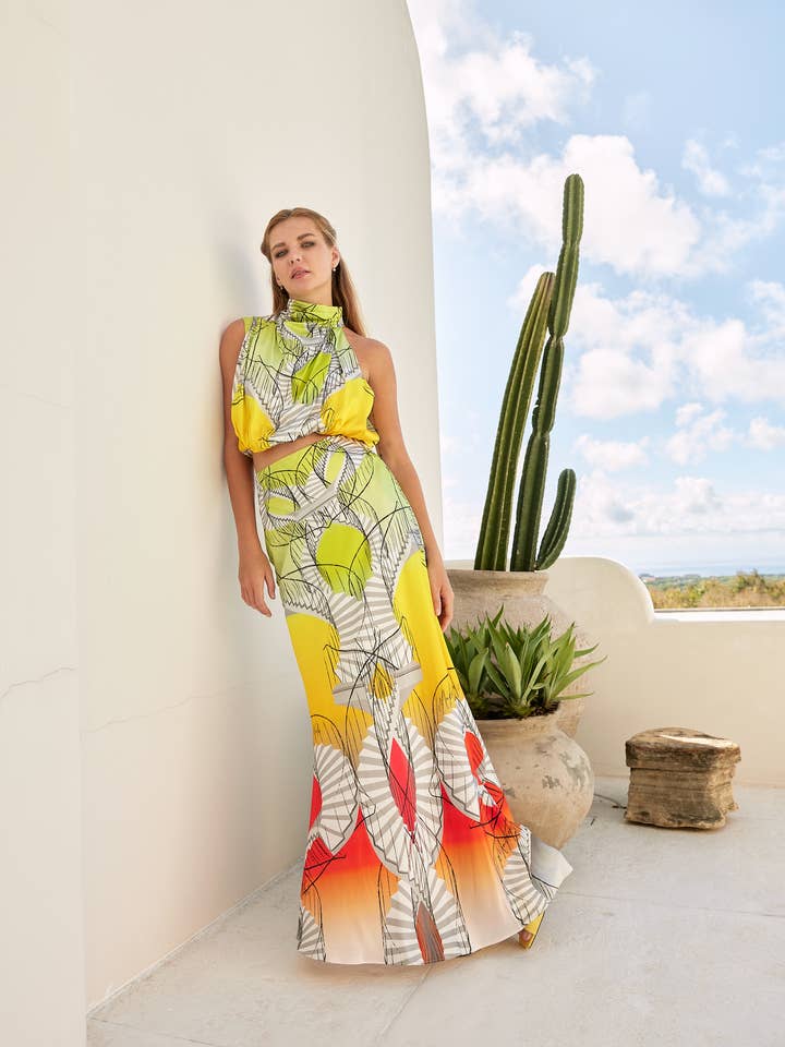 MACKENZIEMODE - Wholesale Blouse – Women’s - STAIRCASE SILK BLOUSE6