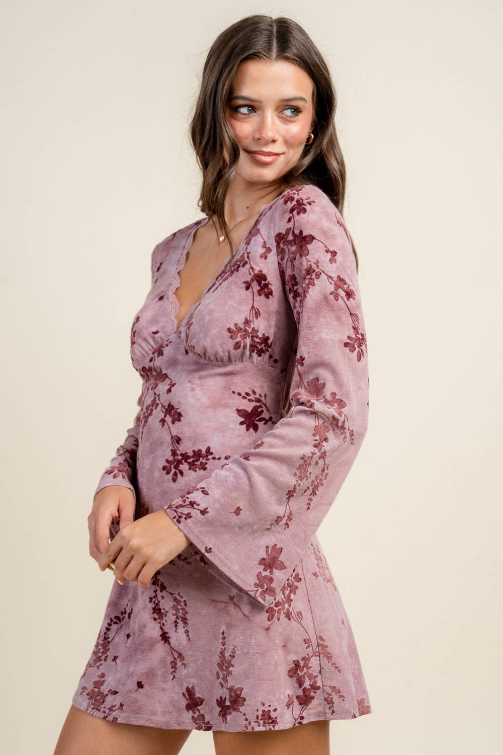 BLUSH BD13121S / FIT AND FLARE MINI DRESS W/ FLARE SLEEVES for wholesale on Faire