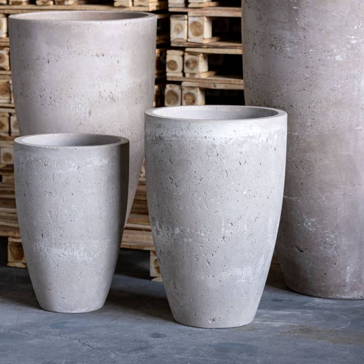 Jobu Home – wholesale Plant pot – Vessara | Truffle – 100cm XXL Tall Concrete Planter – 172L Round Plant Pot2