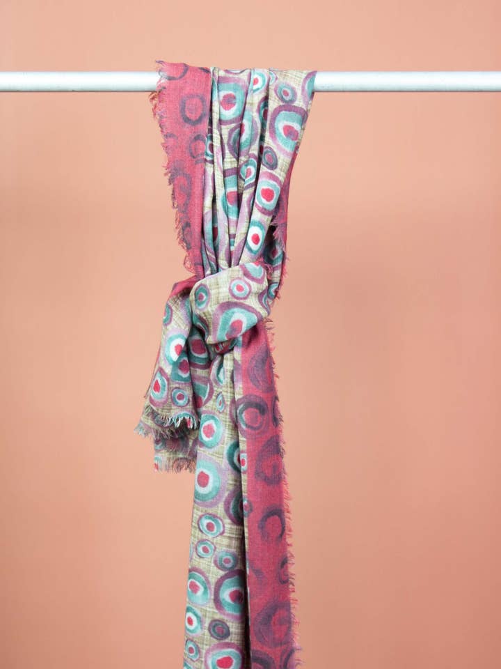 Schal aus feiner Wolle mit Aquarell-Look für den Großhandel von estelle