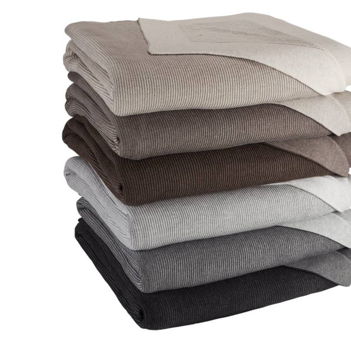 Italian Luxury Group - Wholesale Bedding blanket - Bemboka Reversible Rib Cotton Blankets Pre-Shrunk10