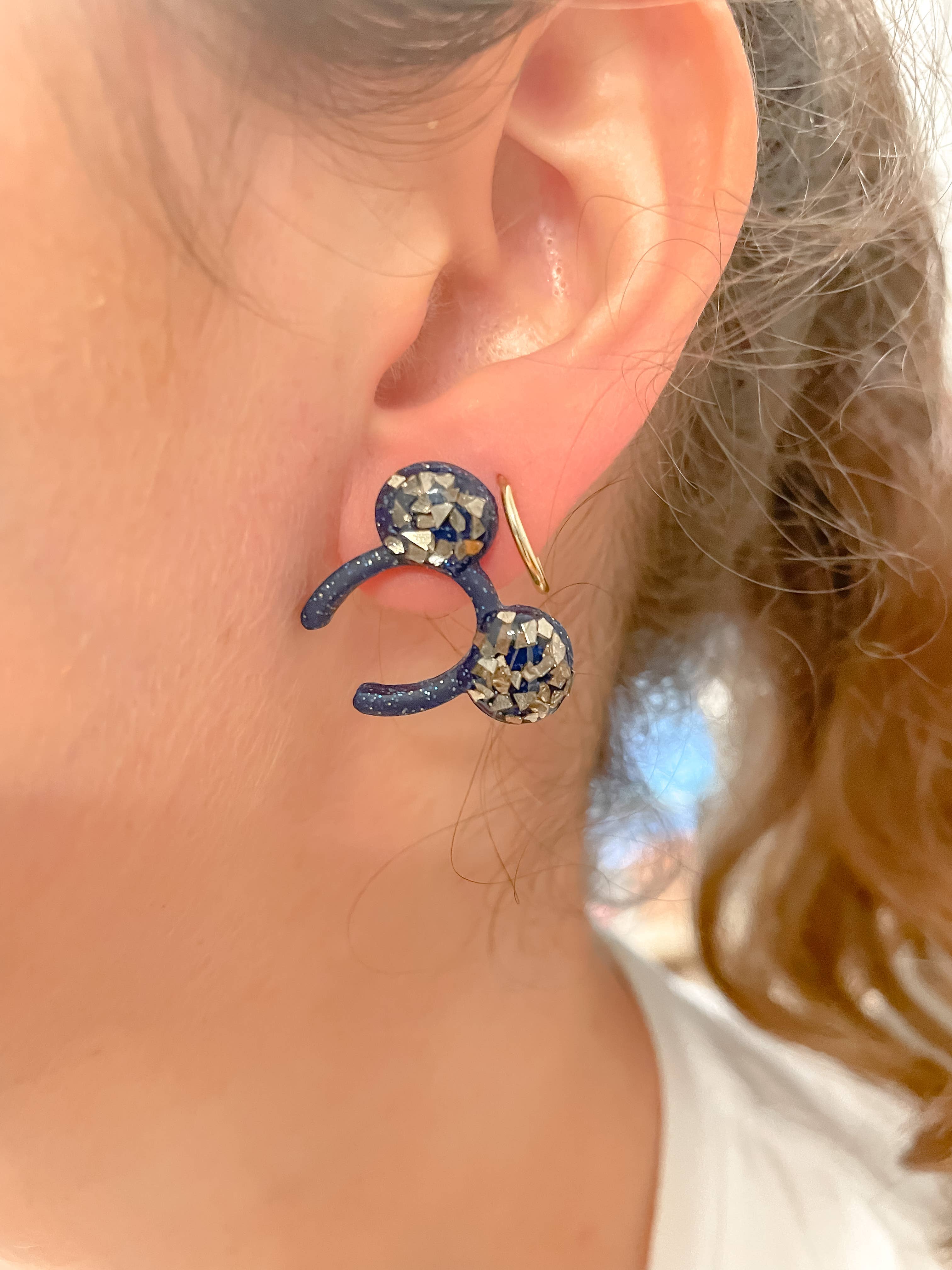 Vandy Visuals Shop - Wholesale Knopjes/oorstekers - Mickey en Minnie Mouse Oren Strik Haarband Oorbellen2