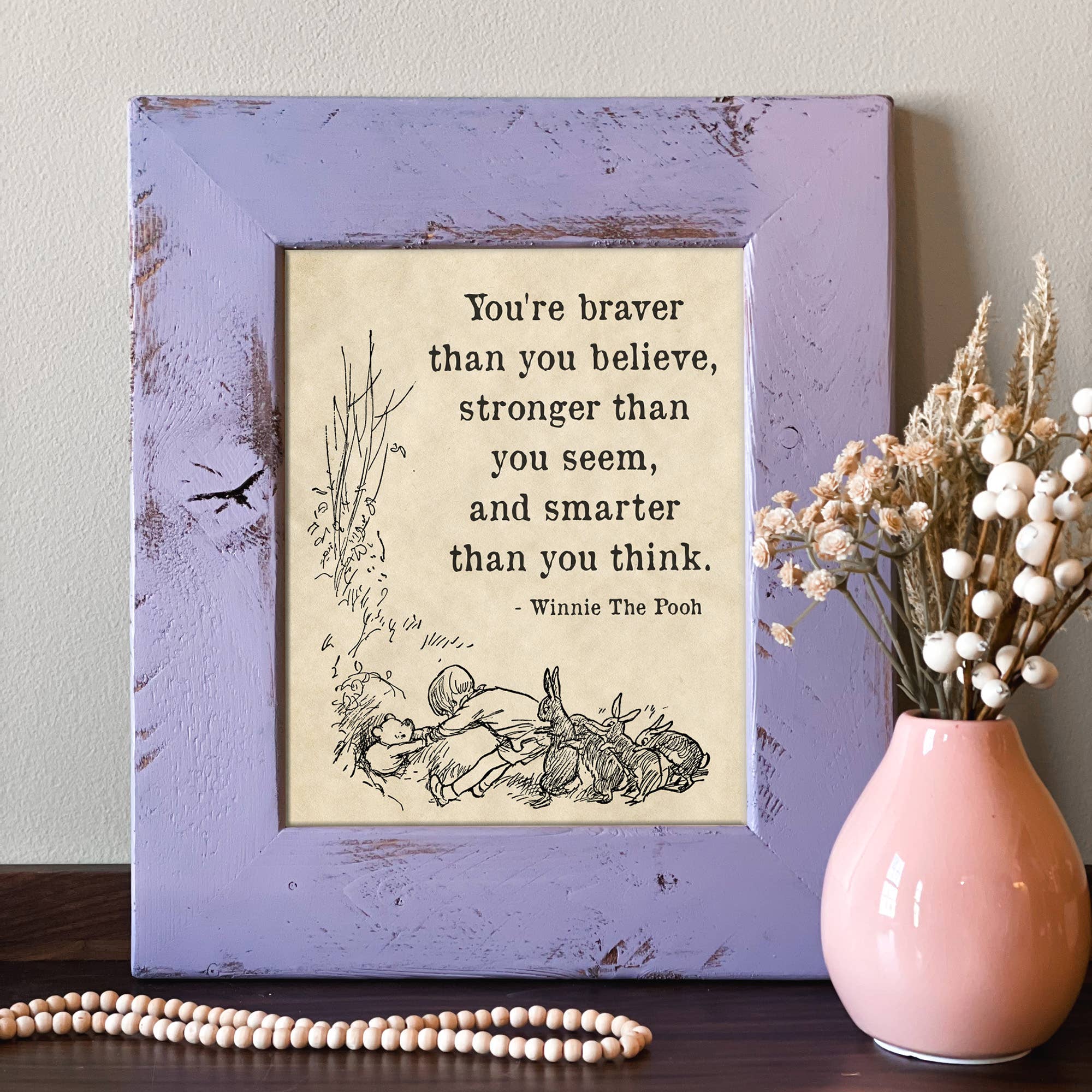 Swinford Designs - Vente Affiche d'art – enfant et bébé - Cadre de citation de Winnie l'Ourson pour chambre d'enfant - Courageux4