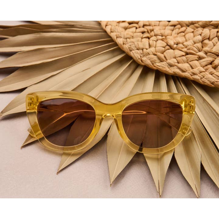 Peepers - Wholesale Sunglasses - Women's - Capri (Sunglasses)