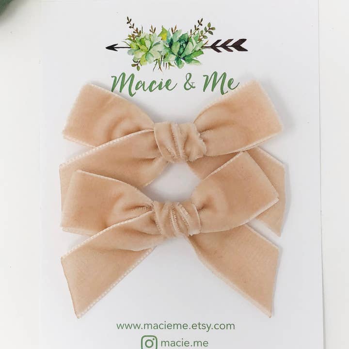 Macie & Me - Wholesale Hair Bow - Kids - Natural Velvet Bows 0