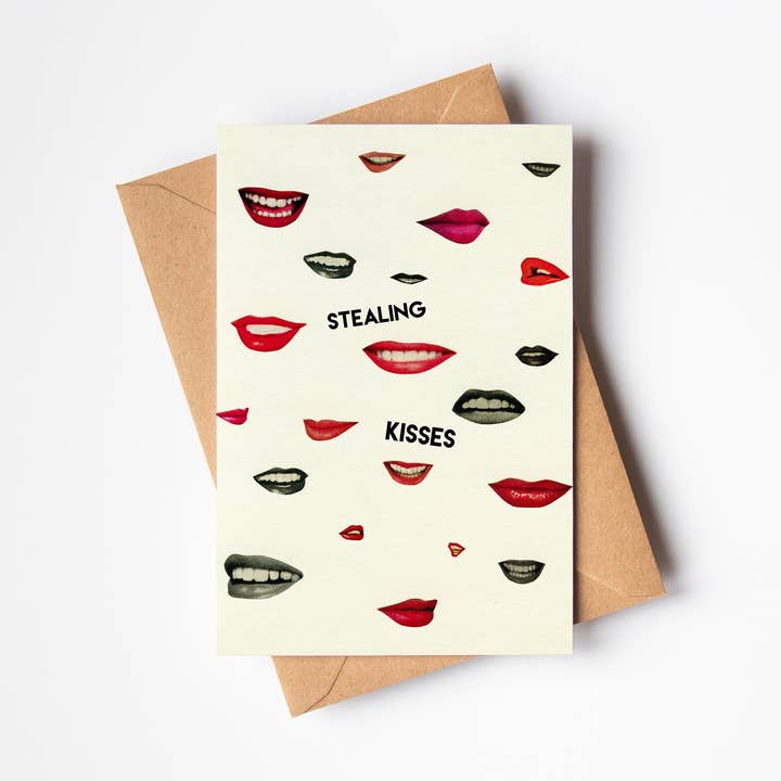 Carte de vœux Stealing Kisses pour la vente par Cassia Beck