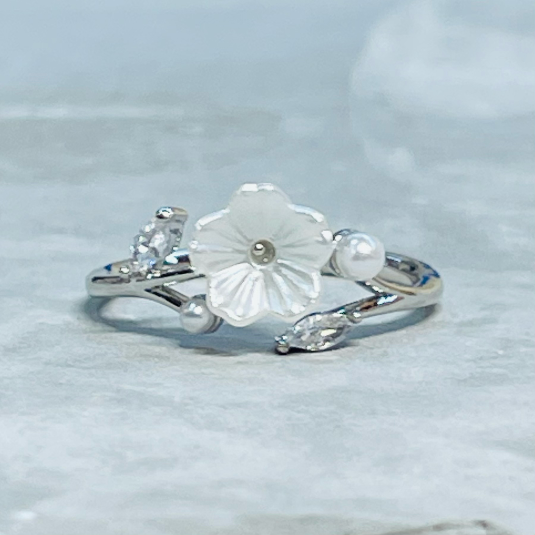 Loli - Wholesale Multi-Stone Ring - Minimal Daisy Adjustable Ring with Small Sparkling Stones5