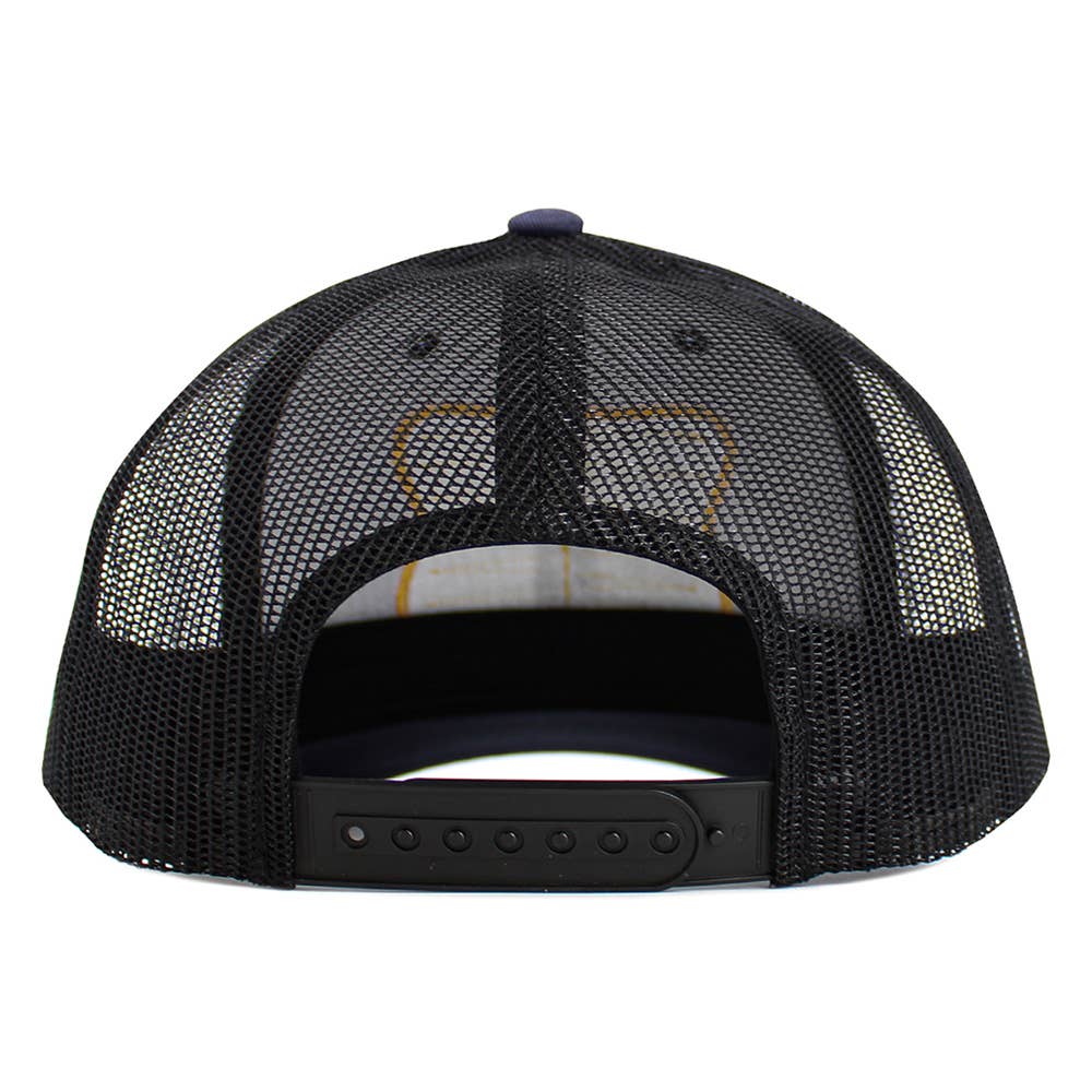 Sensibling Corp. - Wholesale Truckerpet - Uniseks - De River Time Patch Mesh Achterkant Pet5