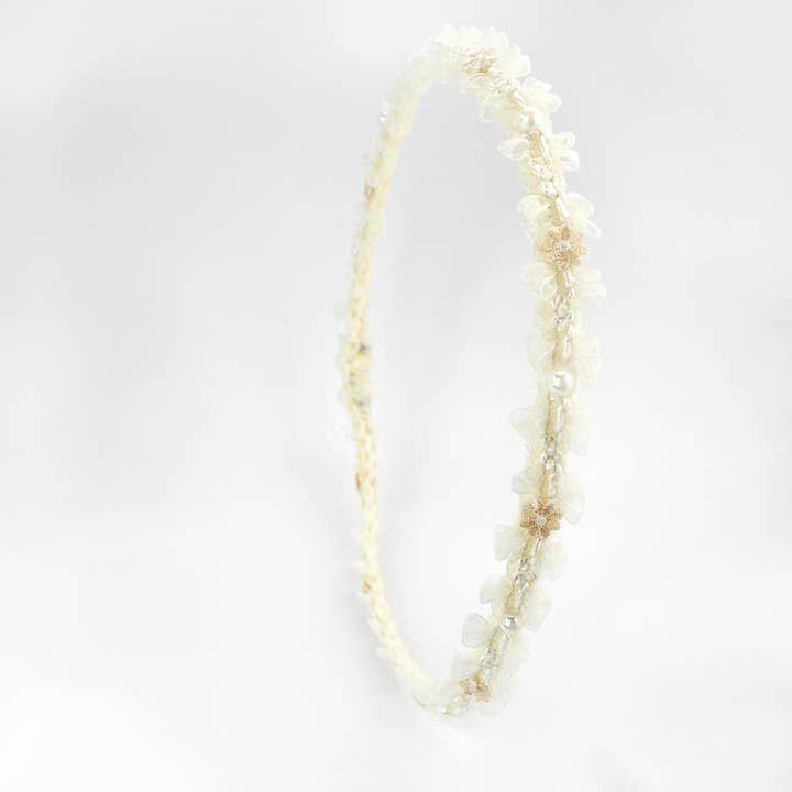 Tiara “Tania” for wholesale by Gracil - grace in details