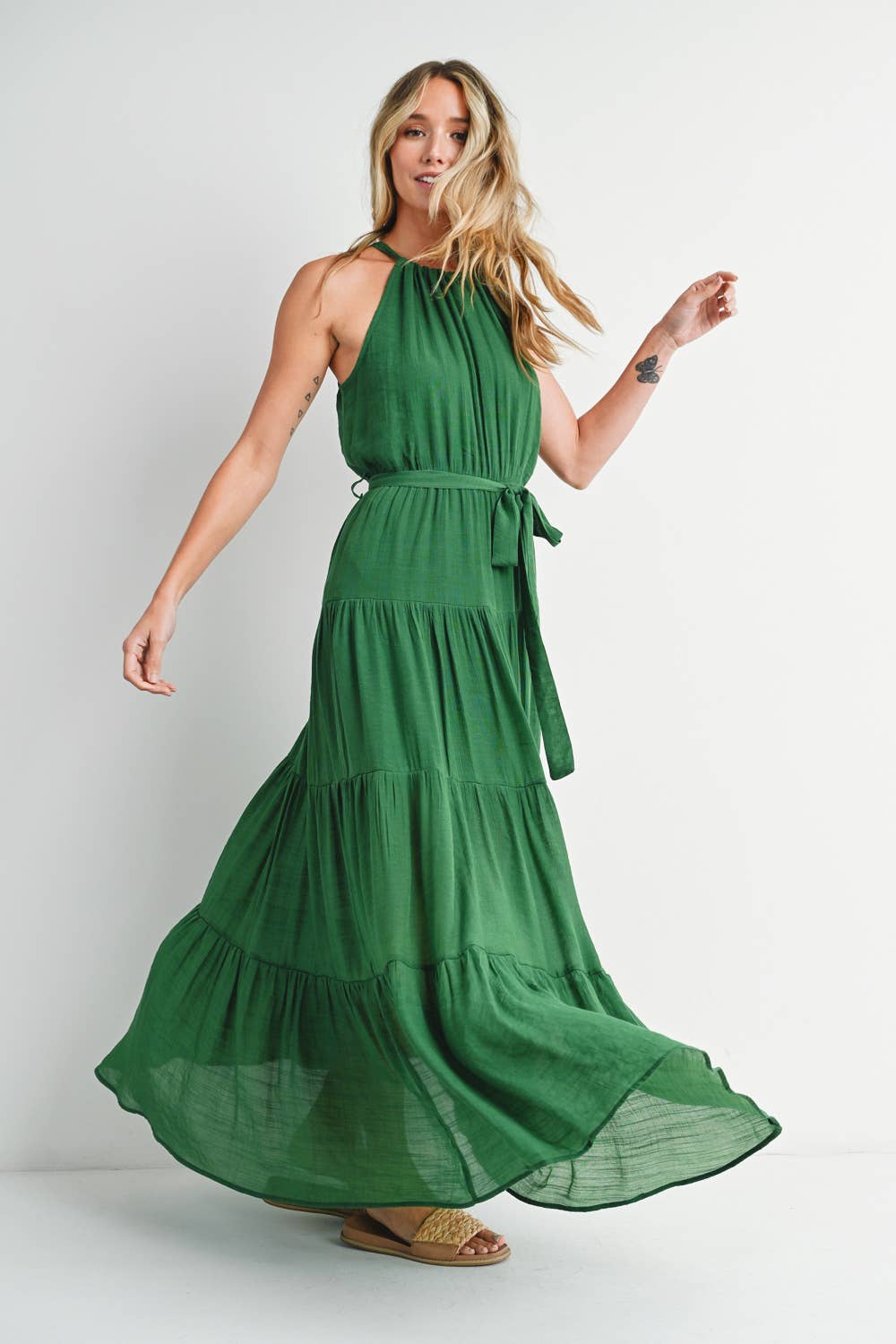 Bluivy – Vestido - Mulher por atacado – VESTIDO MAXI DE CINTURA COM HALTER EM CAMADAS21