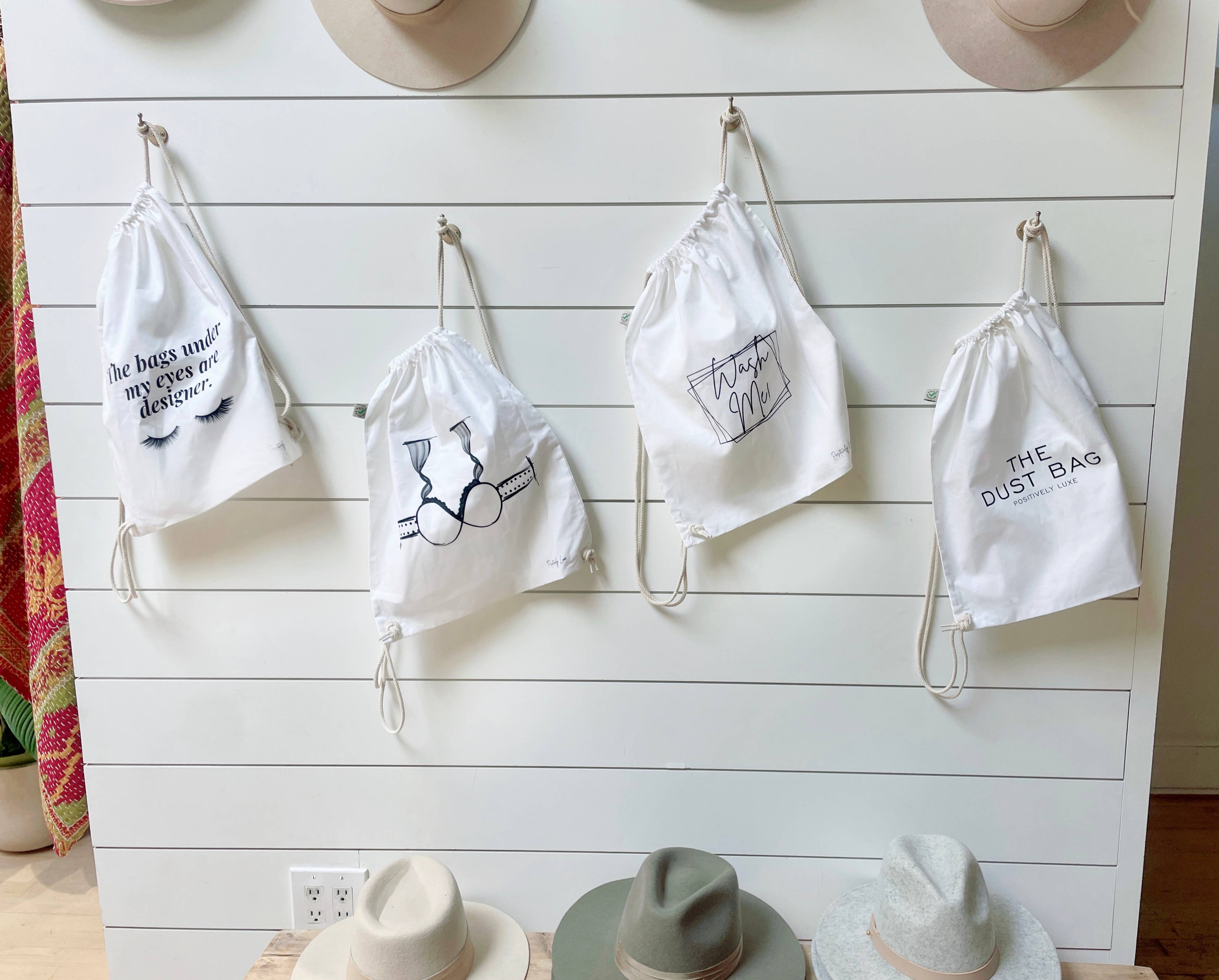 Positively Luxe – wholesale Påse med dragsko – Unisex – Må ditt hjärta och din garderob vara fulla dragsko-resväska6