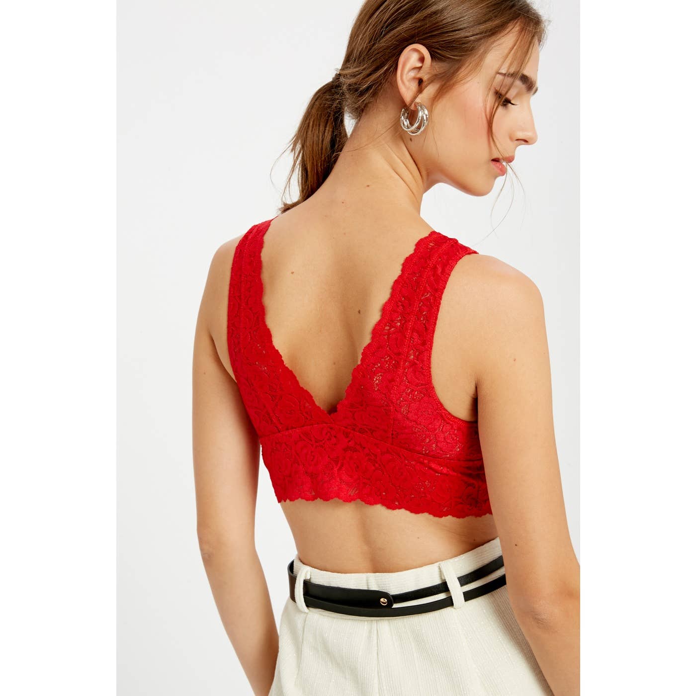 Wishlist Apparel - Vente Brassière – femme - BRASSIÈRE REMBOURRÉE À COL EN V EN DENTELLE FESTONNÉE/T8233_P18