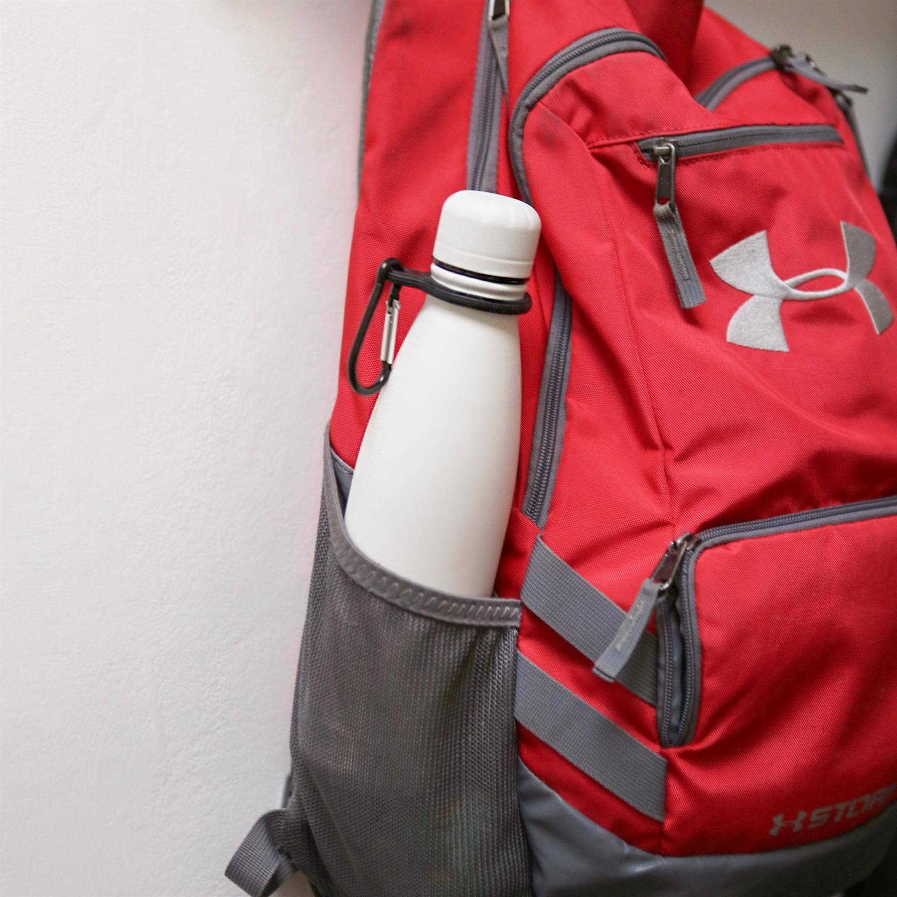 Rinkit Ltd - Vendita all'ingrosso Borracce - Borraccia in Acciaio Inossidabile con Moschettone - 500ml2