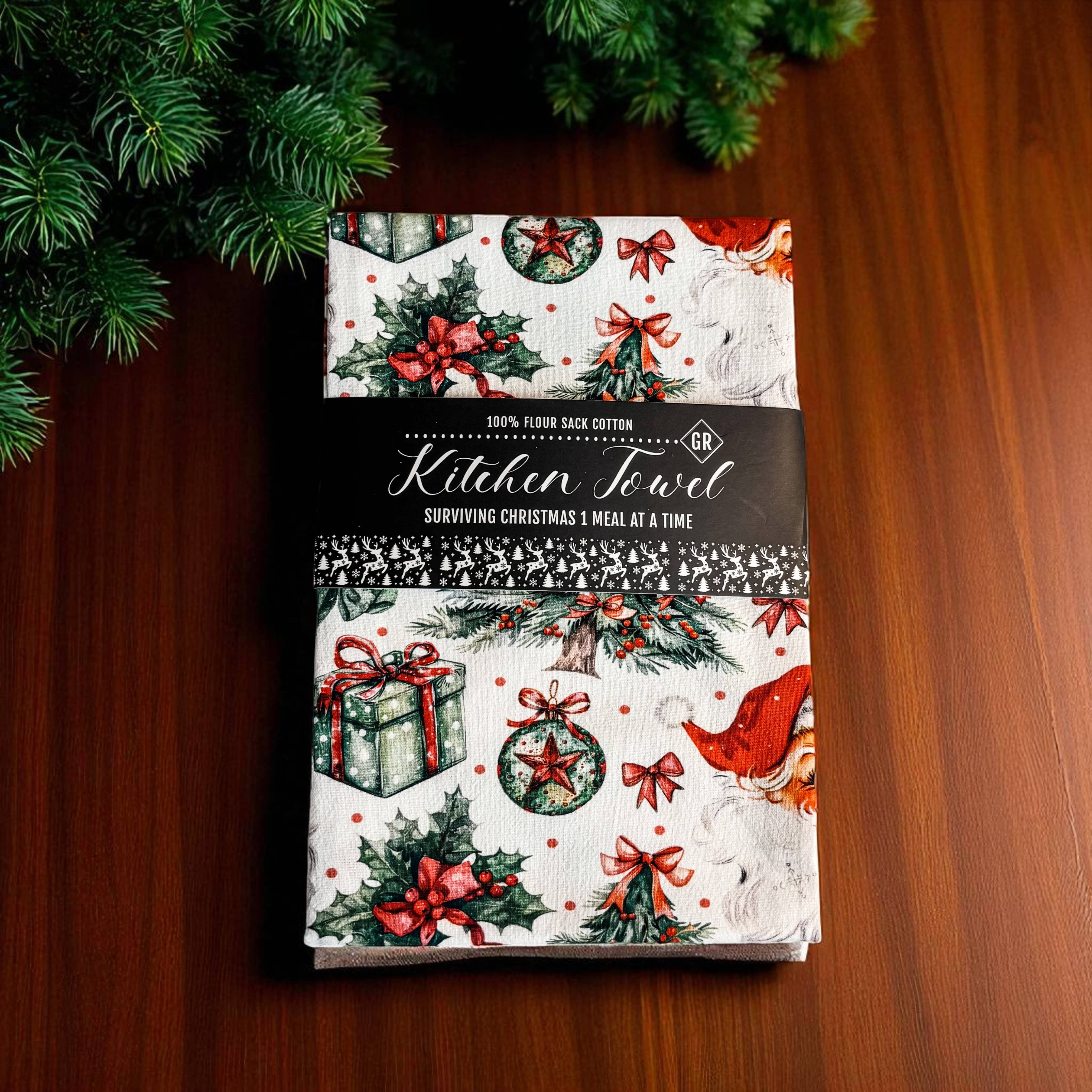 Gia Roma - Wholesale Tea Towel - Vintage Santa Holiday Kitchen Towel & Decor | Pink Christmas112