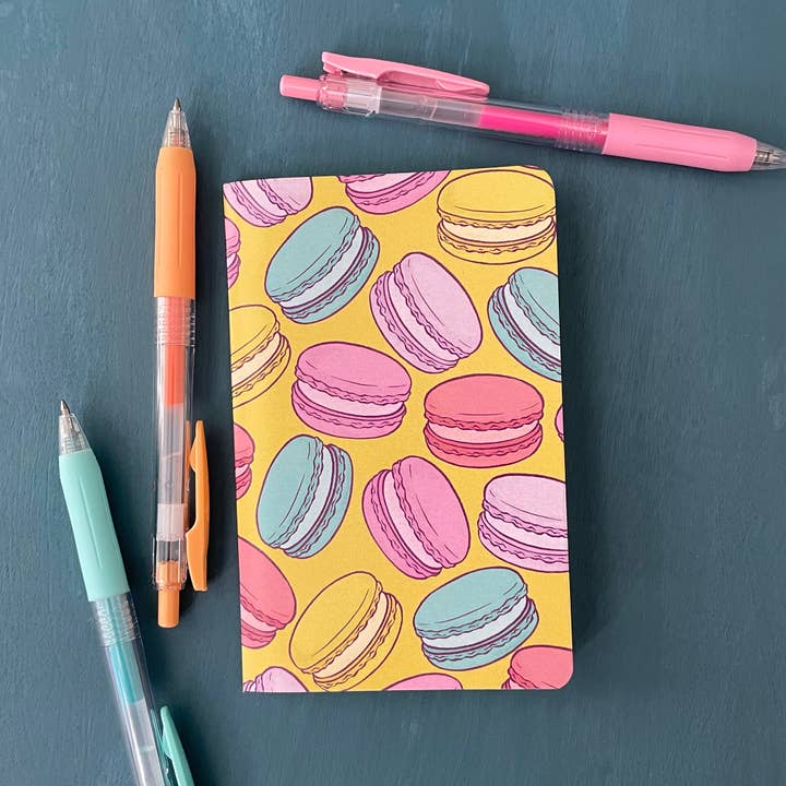 Carnet de Poche Macarons pour la vente par Carabara Designs