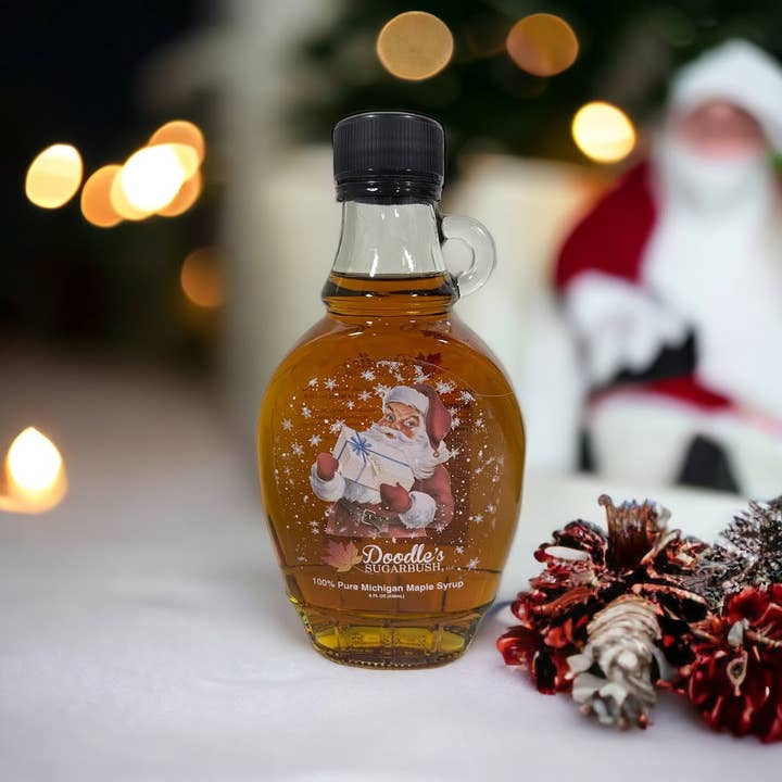 Doodle's Sugarbush, LLC - Pure Michigan Maple Syrup - Wholesale Maple Syrup - Santa Scene (Michigan Maple Syrup) - 8oz glass1