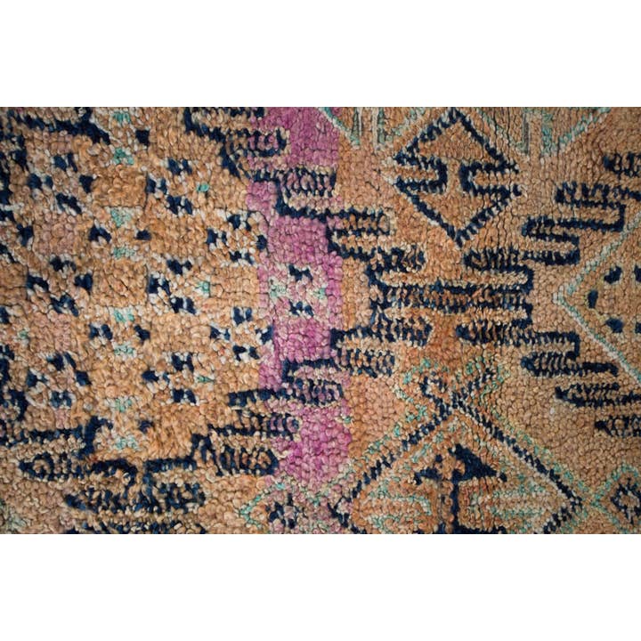Ouive - Wholesale Area Rug - "Laurel Light" Vintage Beni Mguild Moroccan Rug - 9'8" x 5'11" ft4