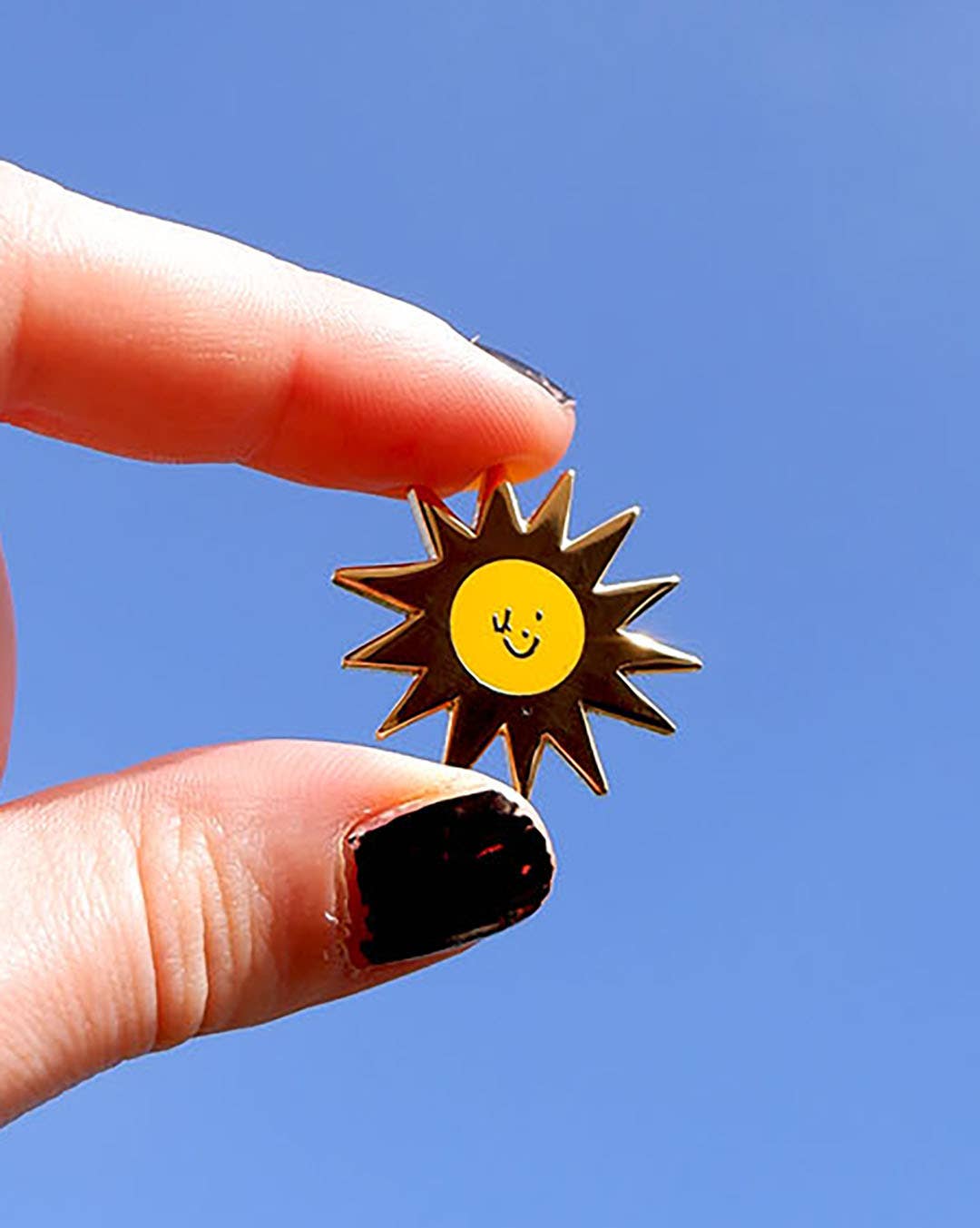 Bronagh Lee - Wholesale Lapel Pin/Button - Sunshine Pin3