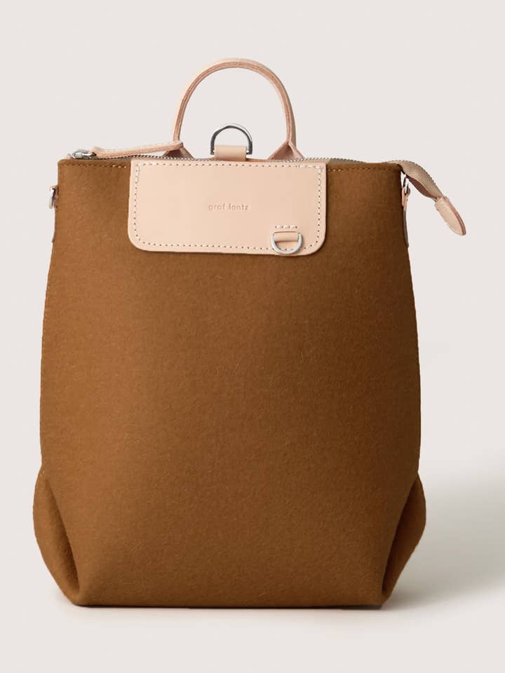 Sac à dos midi en laine mérinos Bedford couleur miel pour la vente par Graf Lantz