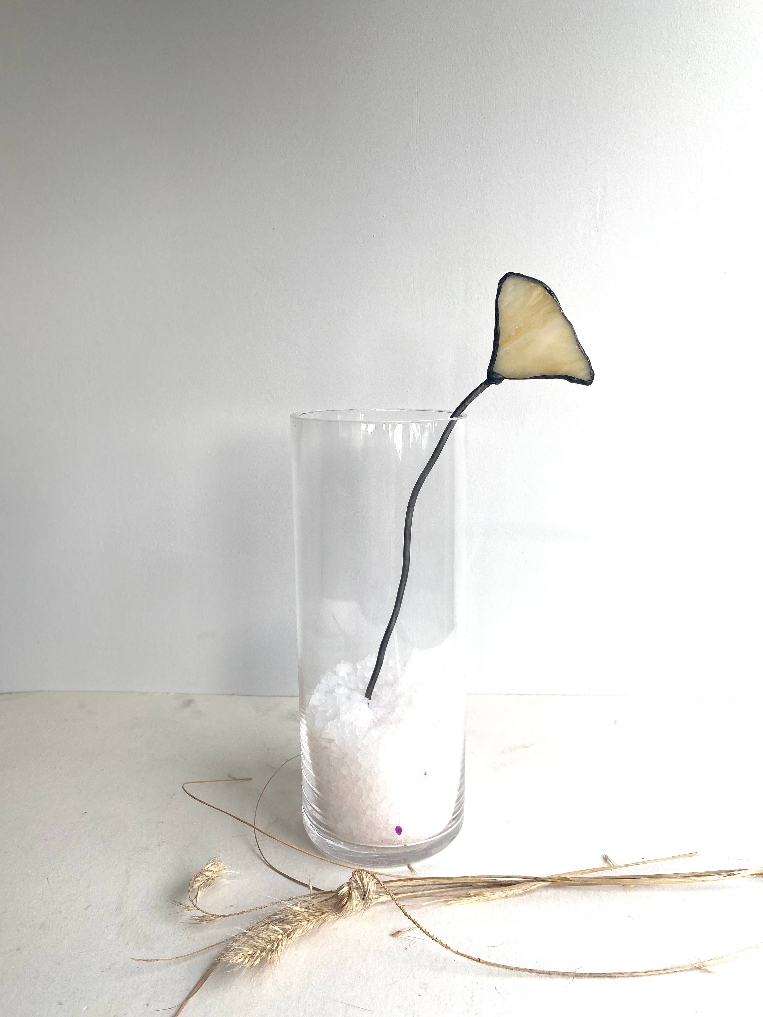 mARTaart - Wholesale Decorative Tabletop Object - Personalised Mothers Day Gift Flowers, White Stained Glass Flowers Bouquet, Modern Stained Glass Gifts, Mothers Day Gift,Flowers Table Décor5