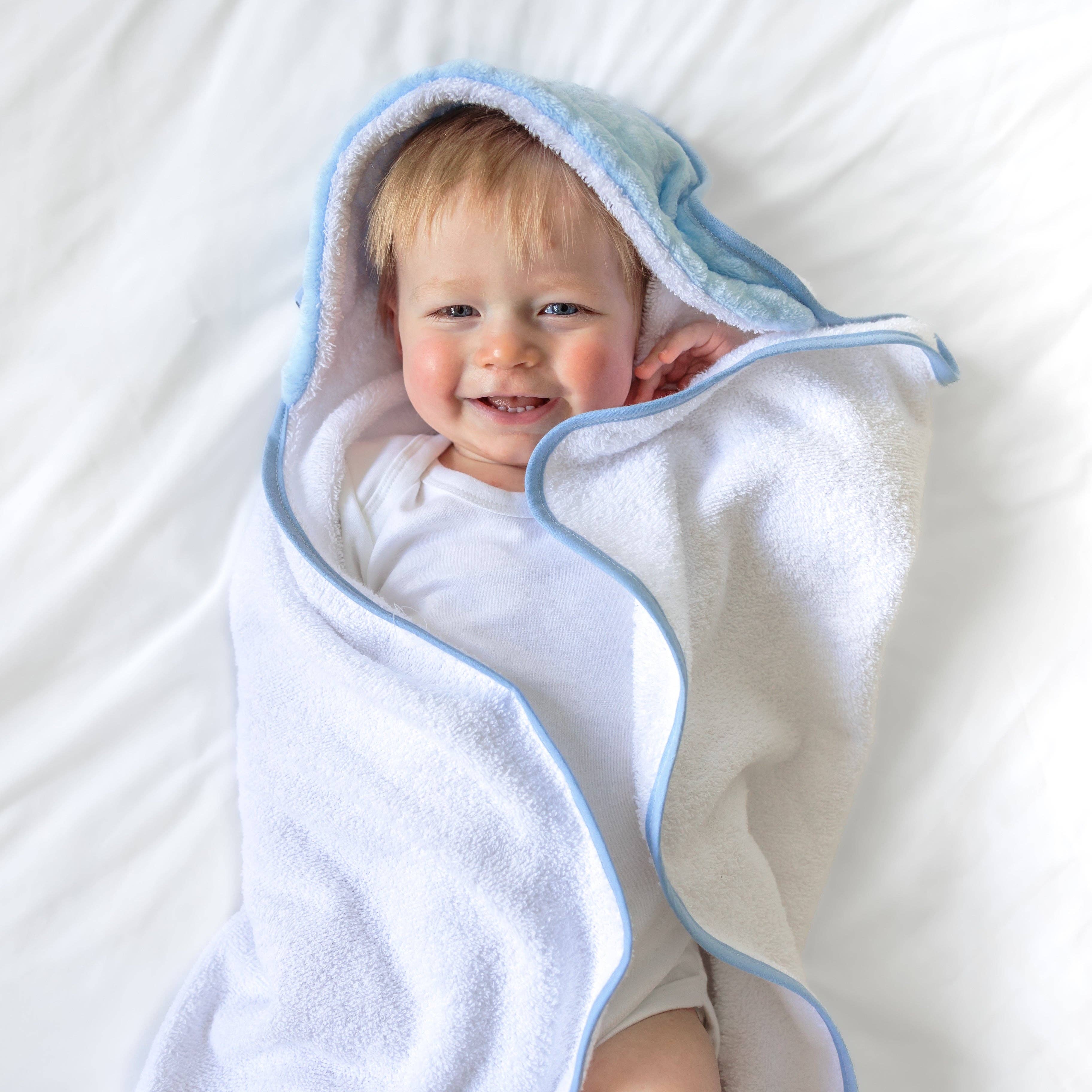 Fred & Noah - Wholesale Hooded Towel - Kids & Baby - Marshmallow Hooded Towel1