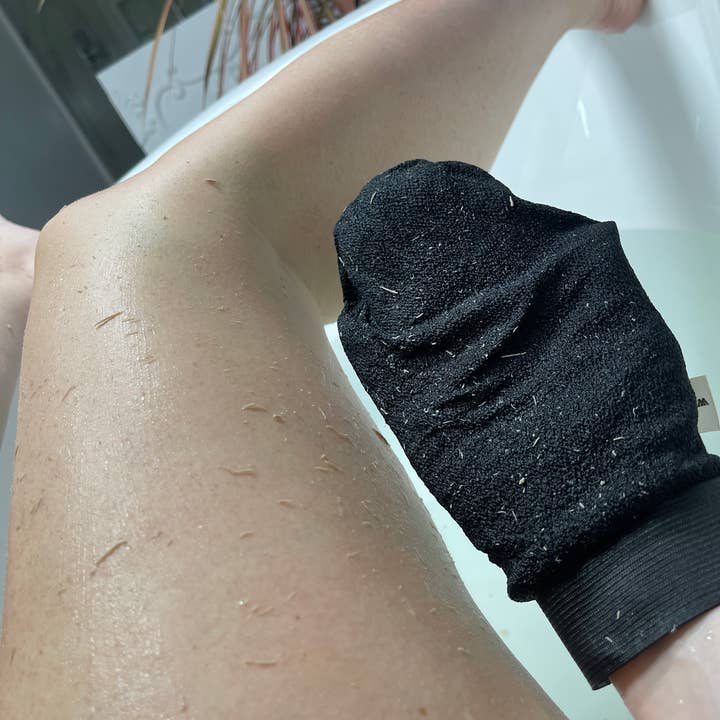 Wildpier Beauty - Wholesale Exfoliating Gloves/Mitts - Wildpier™️ Luxe Deep Exfoliating Glove