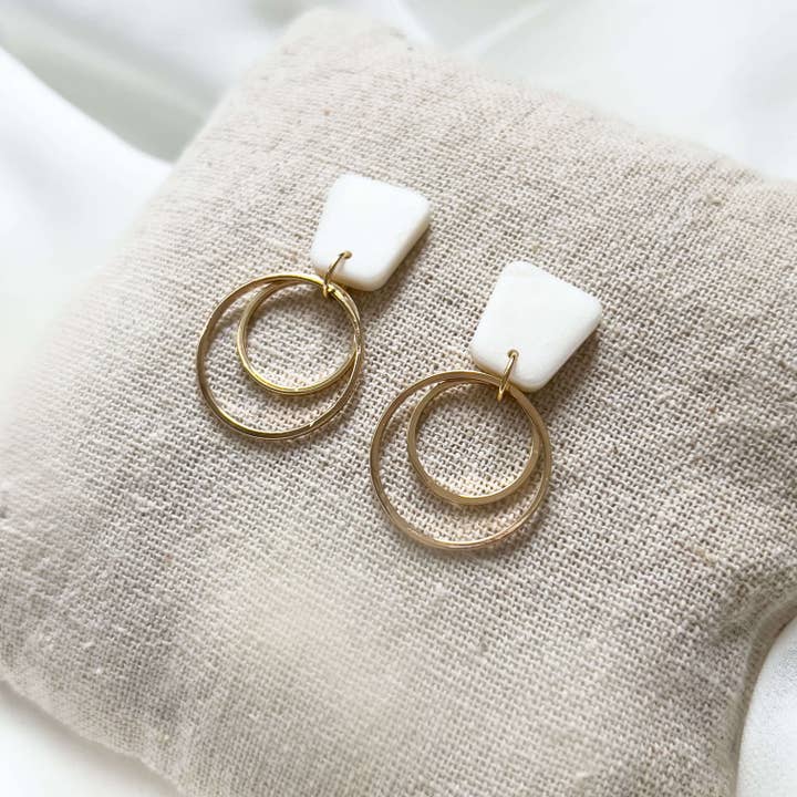 KLAEI DESIGN STUDIO - Wholesale Dangle Earrings - Bridal Col ✦ Mother-of-pearl three-piece bridal earrings | gold & silver2