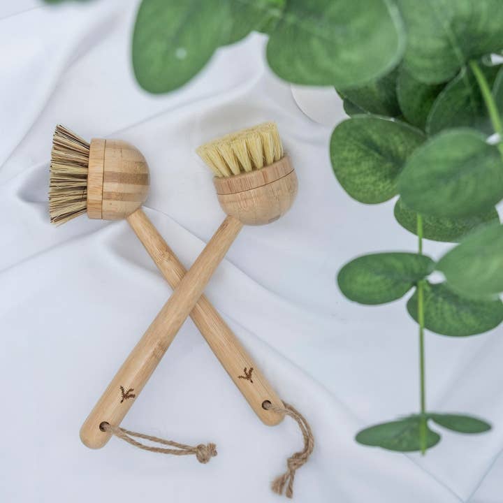 Brosse à vaisselle en bambou pour la vente par Greenland & Co