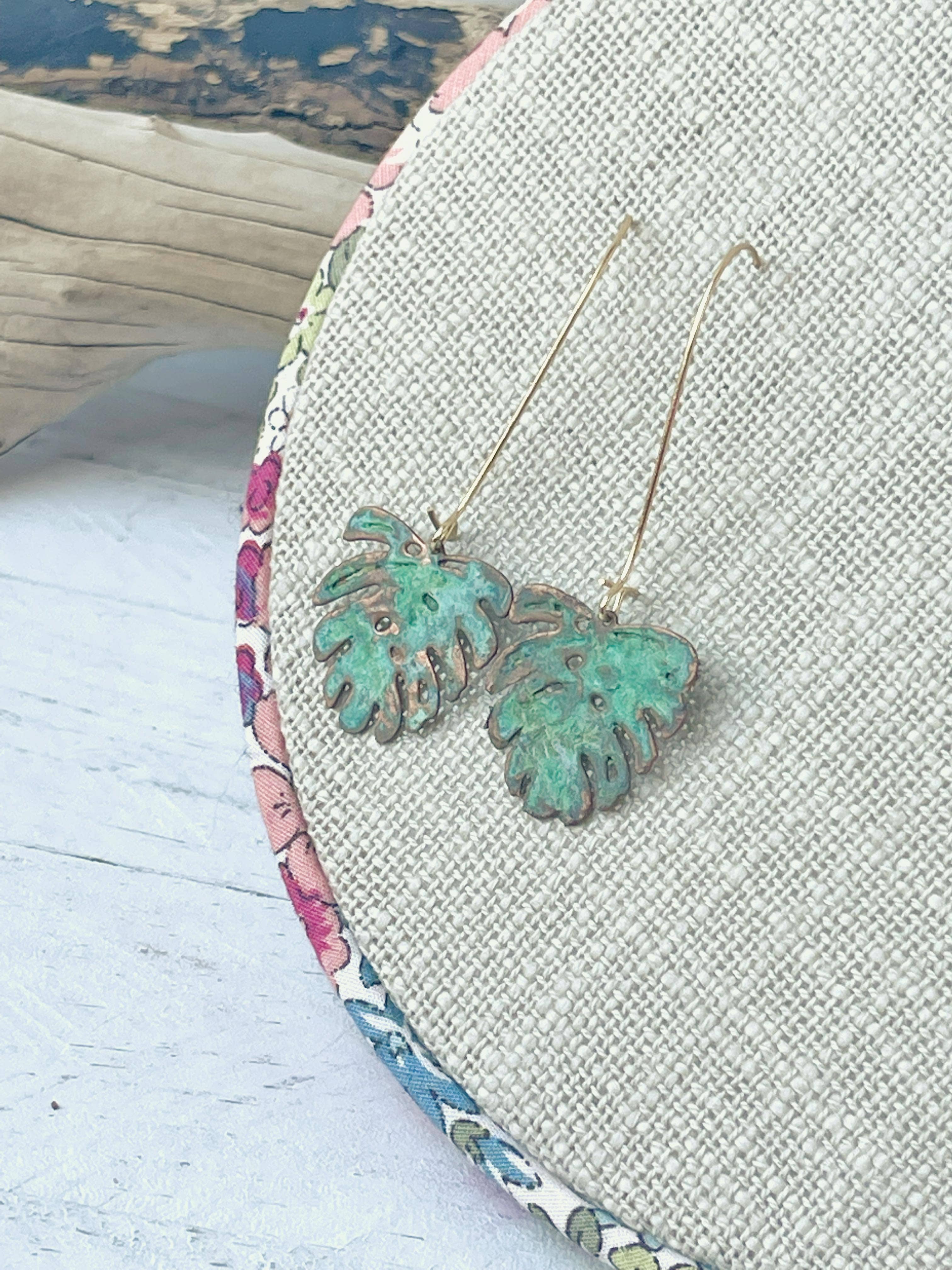 Rage Gems & Jewelry - Wholesale Hangende/ronde oorbellen - Verdigris Patina Leaf oorbellen2