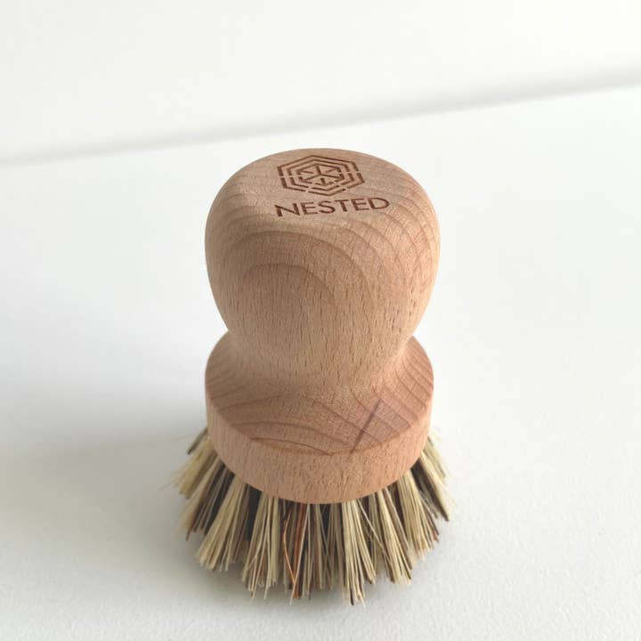 Ecological dishwashing brush for wholesale by Nested