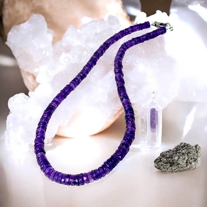 Collier en améthyste pavé de diamants de 17,5", collier en cristal d'améthyste de guérison spirituelle, bijou chakra couronne, cadeaux de naissance de février pour elle pour la vente par Akstar Gems