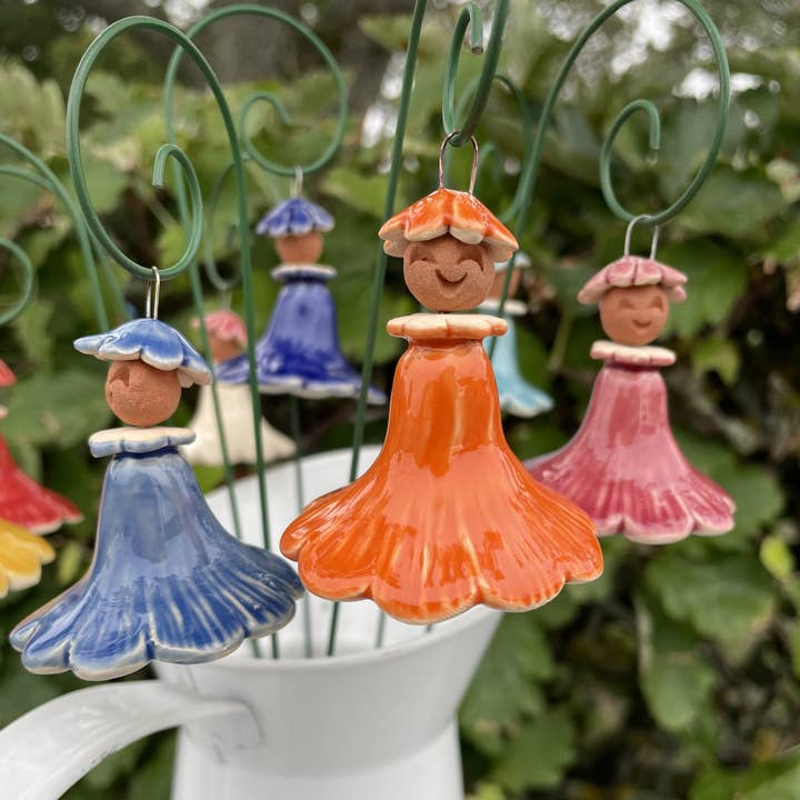 Pannonhem AB. - Vendita all'ingrosso Ornamenti/decorazioni per esterni - Fata colorata da appendere, figure in ceramica7