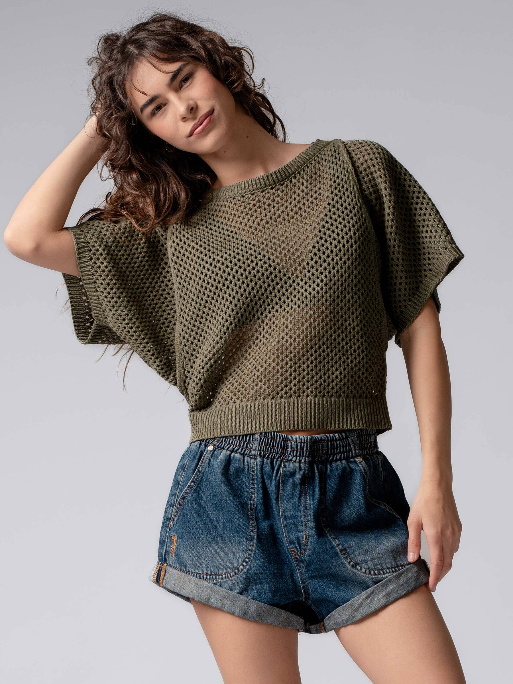 Urban Daizy - Wholesale Shorts - Women's - Spring Elastic Waist Cuffed Print Shorts41