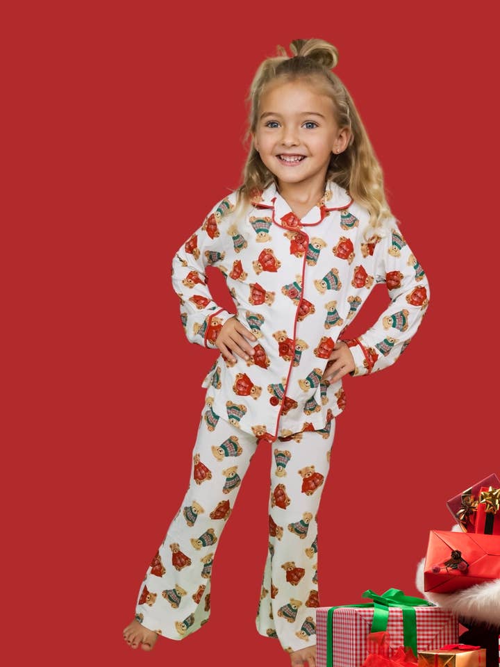 ENSEMBLE ÉVASÉ DE NOËL CONFORTABLE POUR FILLE RÊVEUSE AVEC OURS pour la vente par Dream Big Little Co.