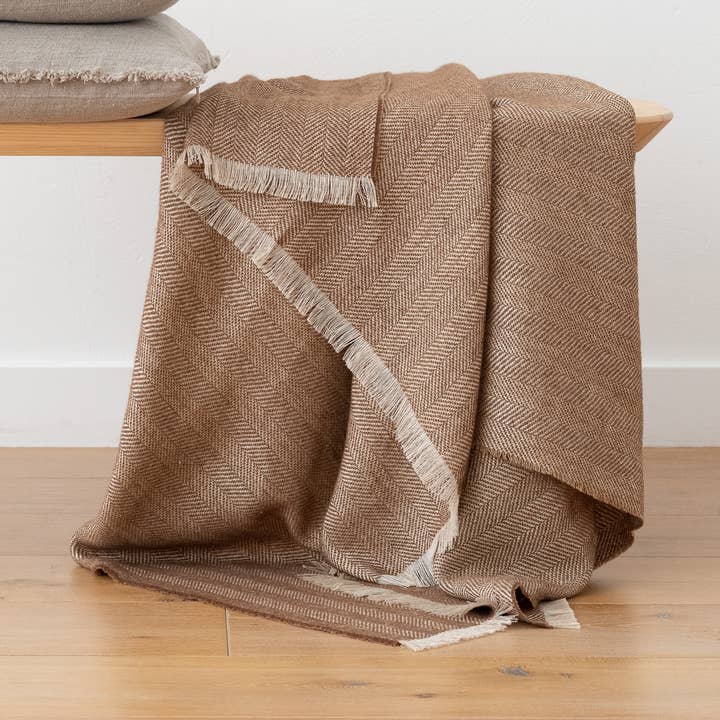 LinenMe Hemp and Merino Wool Mix Throw Cinnamon Hubert for wholesale by LinenMe