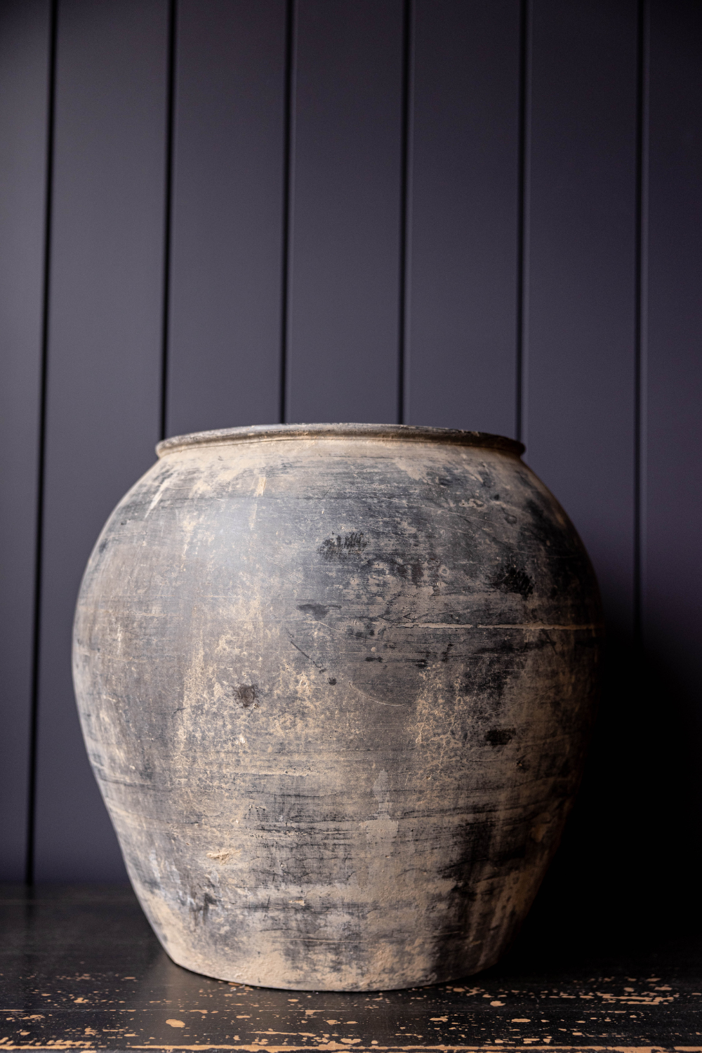 Luxe B Co - Wholesale Plant Pot - Atelier Black Vintage Olive Tree Pot Vase10