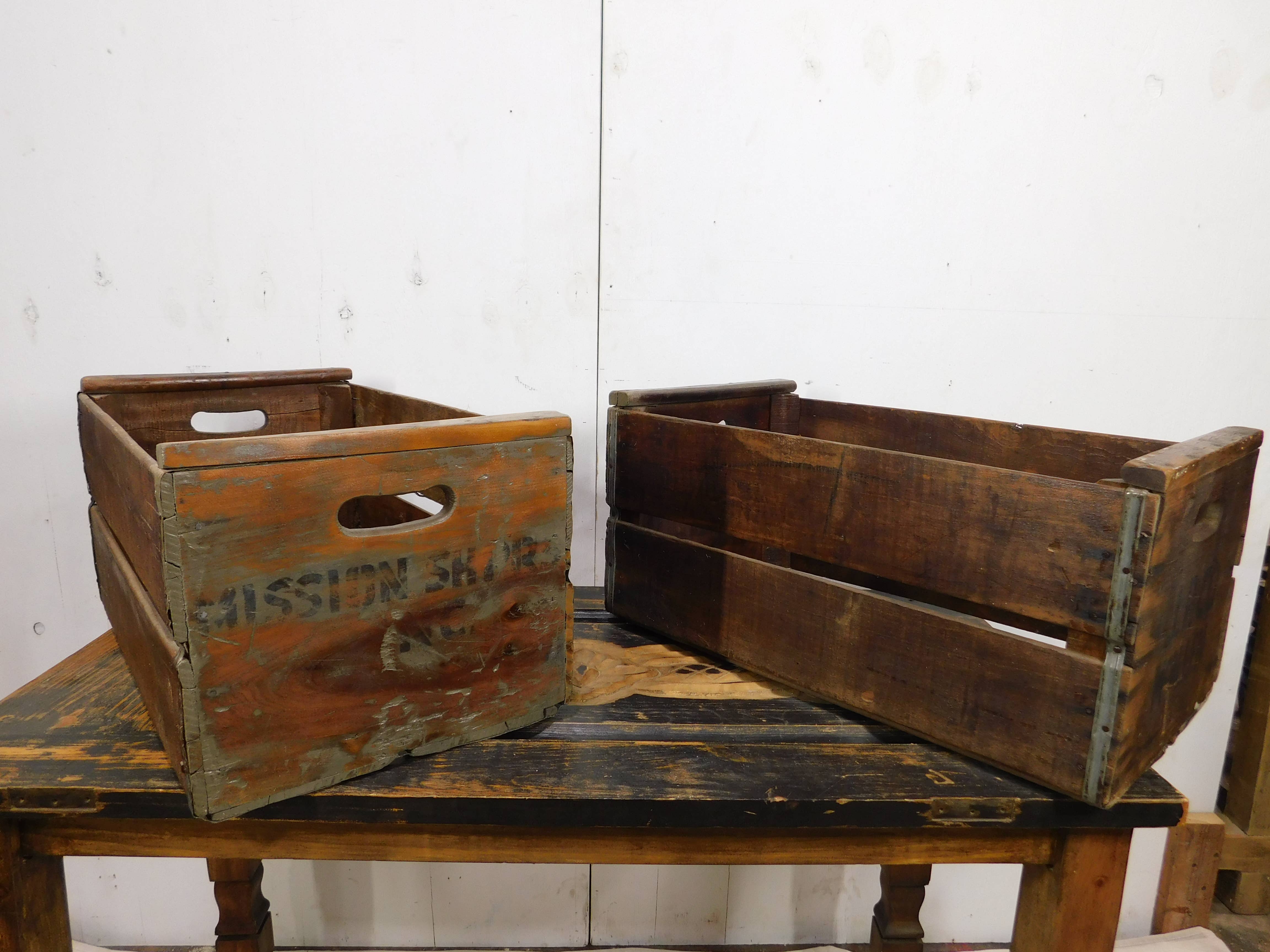 My Amigos Imports - Vente Boîtes décoratives - Caisse en bois d'agrumes antique - Vintage - Années 1940 - 15x26x13H pouces4