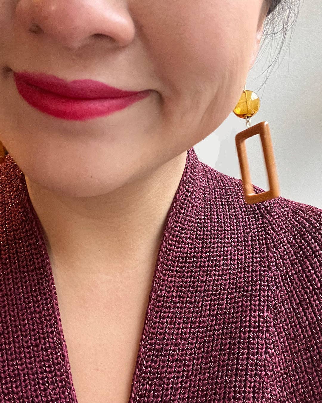 cukimber - Wholesale Dangle Earrings - The Neutrals - Daphne Earrings in Tan1