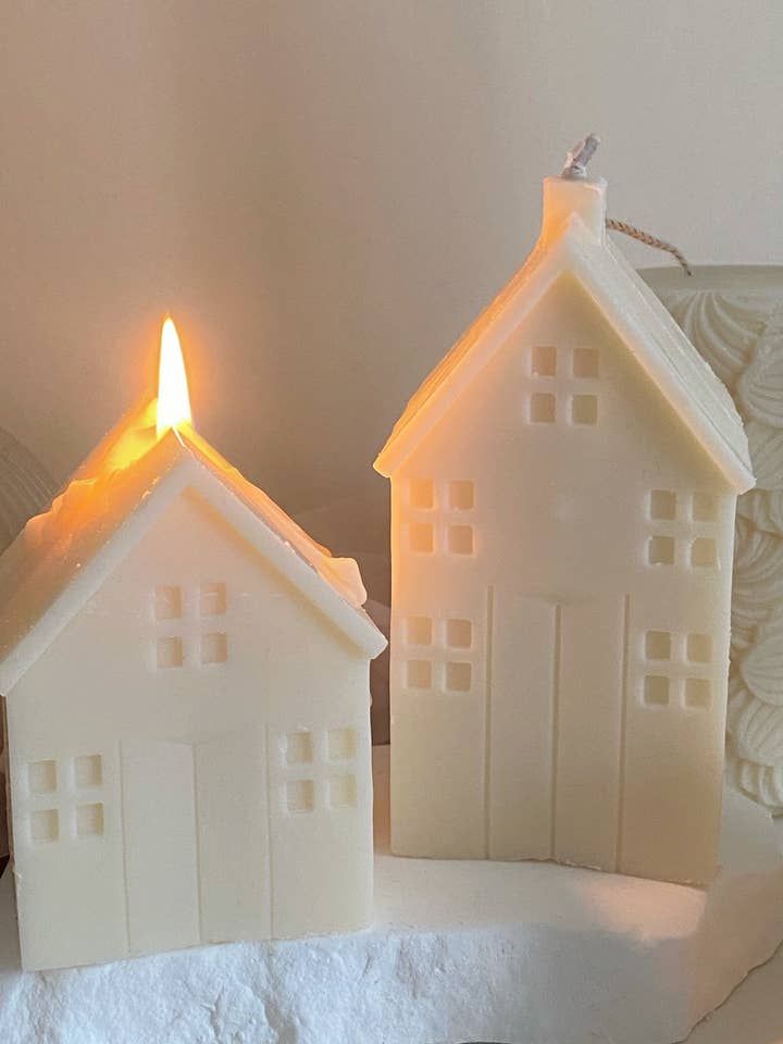 Handmade Townhouse Candle: Scandinavian Soy Wax Home Decor for wholesale by je t'aime candle