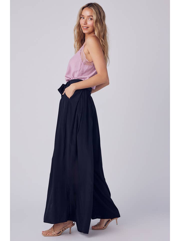 Bluivy - Wholesale Pants - Women's - FLOWY WIDE LEG PANTS