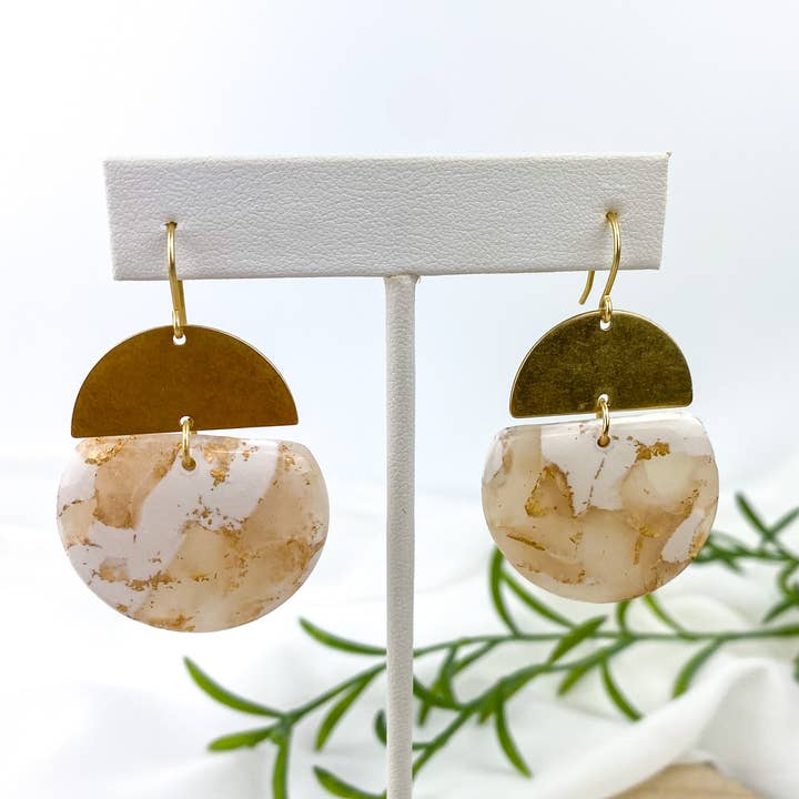 Light Shine - Venta al por mayor Pendientes colgantes - Kaija | Pendientes colgantes de arcilla | Blanco y translúcido, livianos2