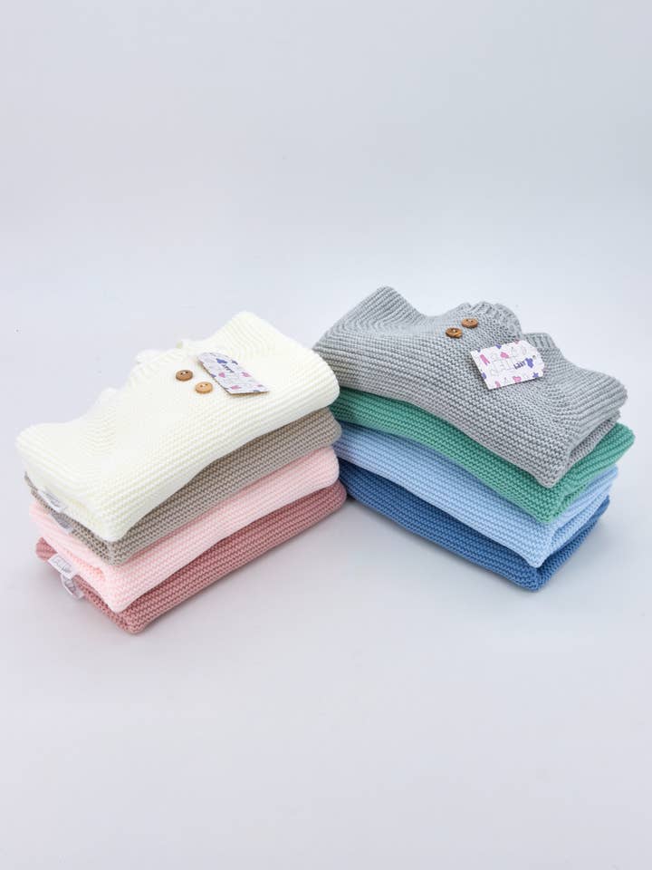 Amorim Gerações, LDA - Wholesale Clothing Set - Baby - Three-Piece Knit Set with Buttons AGM-0509