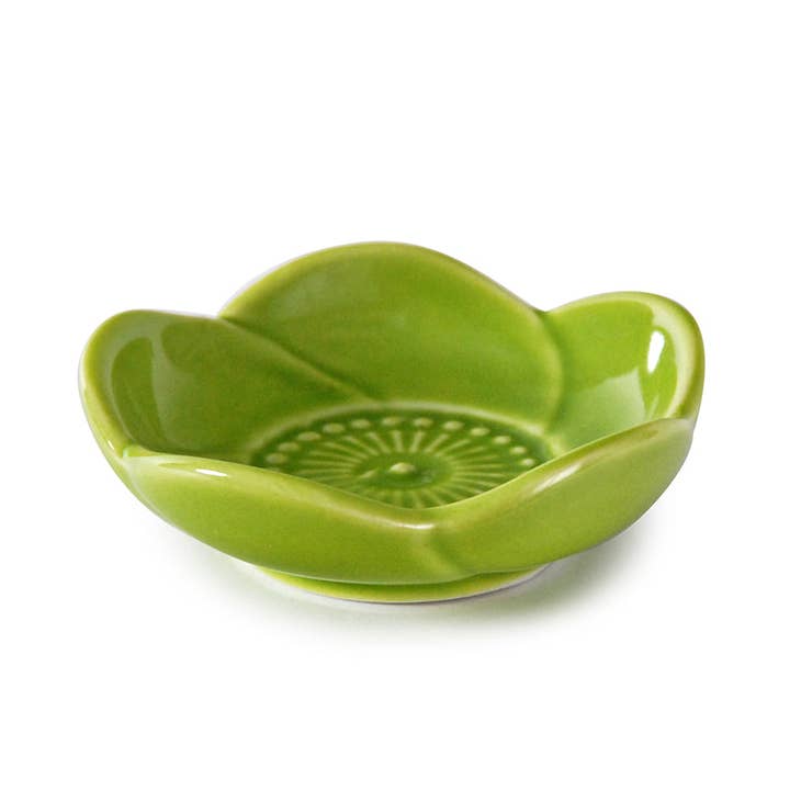 Sakura - Salsiera in porcellana a forma di fiore di ciliegio, 7,6 cm, diametro Gre per la vendita all'ingrosso da parte di Urban Tokyo