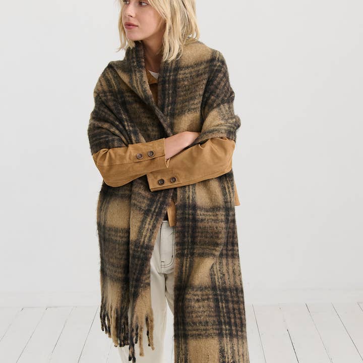 Angels Whisper Accessories - Wholesale Scarf - Women's - Alya Brown Plaid Winter Fluffy Scarf