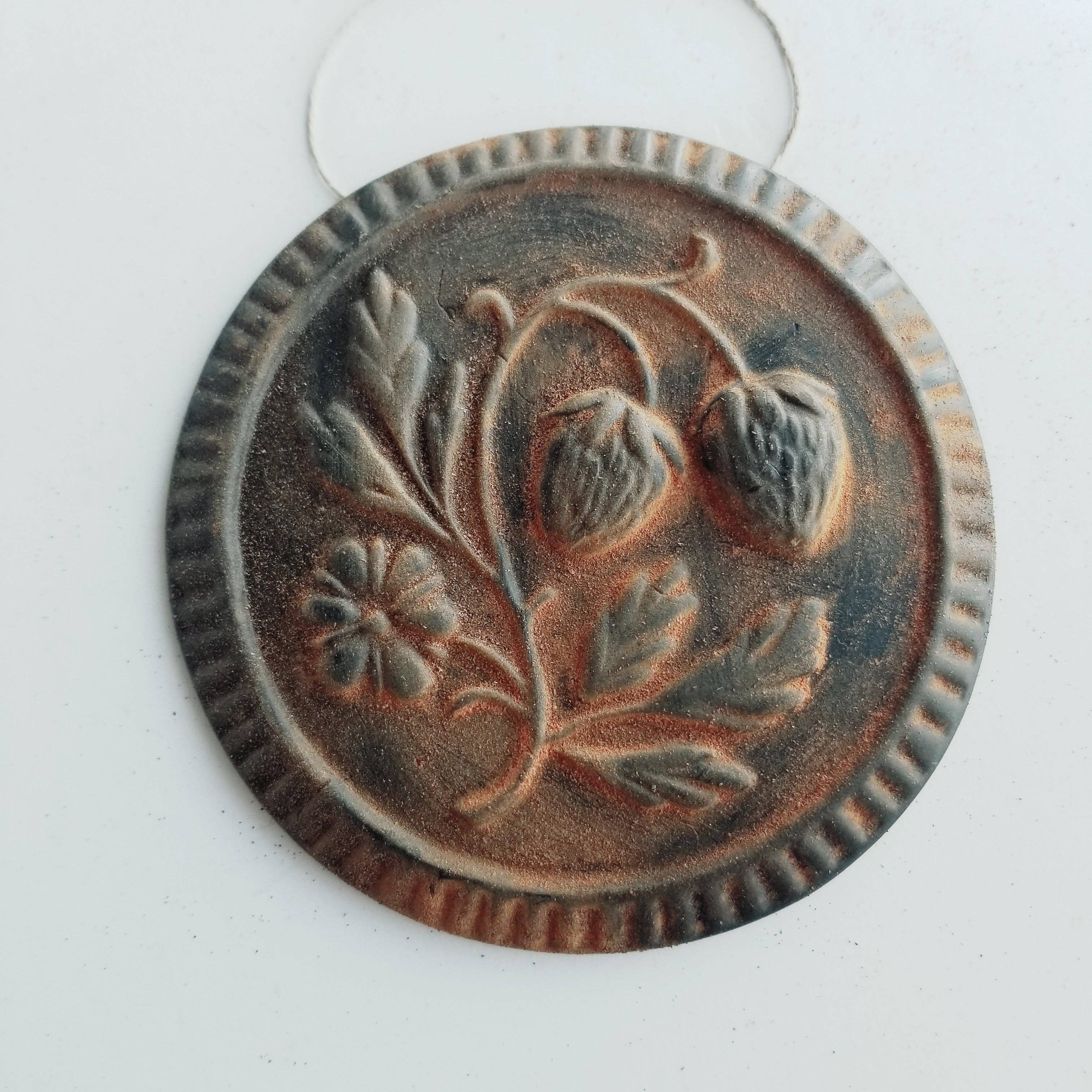 Farm and Hive - Wholesale Ornament - Wild Strawberries | Beeswax Ornament3